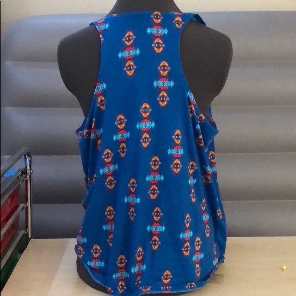 Tank too - Picture 2 of 2